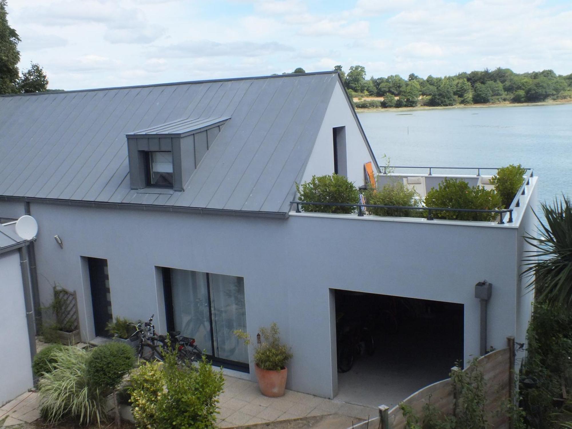 Holiday home Location Les Pieds Dans L'eau Vannes